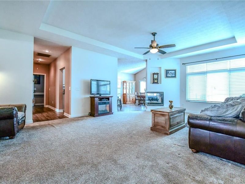 1374 Rose Lake Drive, Bellbrook, OH 45305 Photo 13