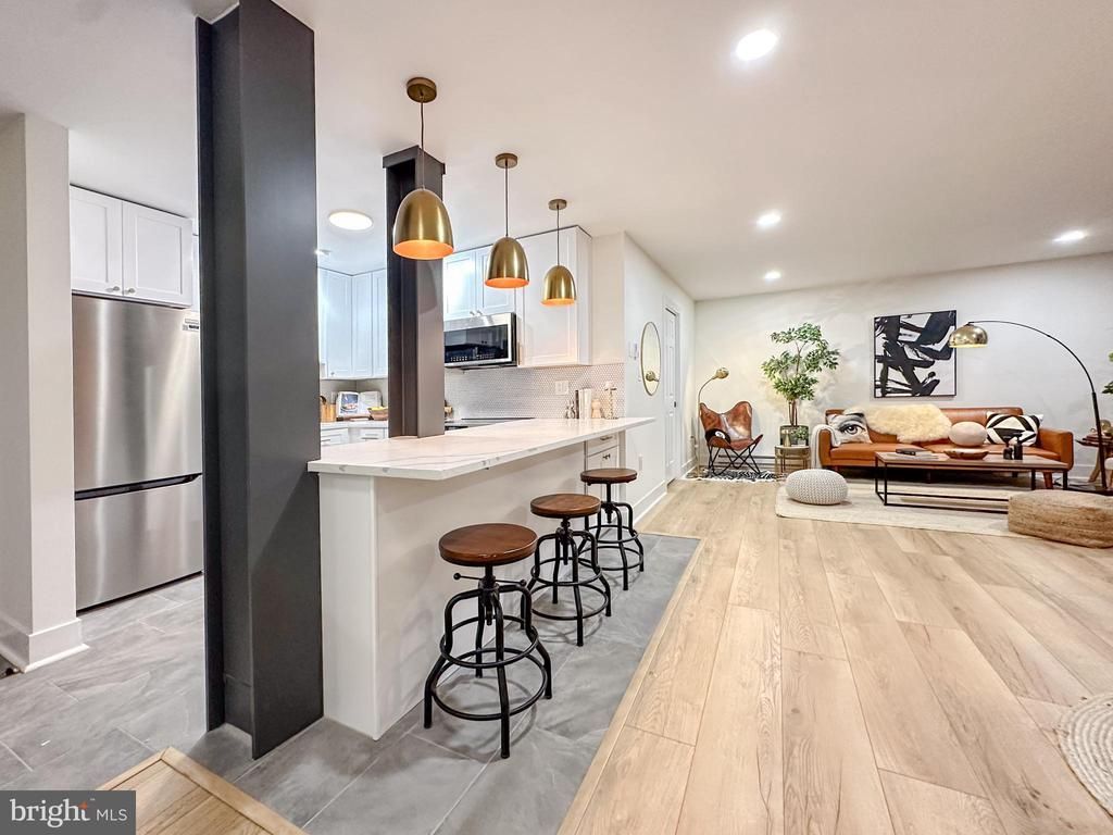 3245 Rio, Unit 206, Falls Church, VA 22041 Main Photo