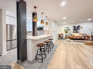 3245 RIO, Unit 206, FALLS CHURCH, VA 22041