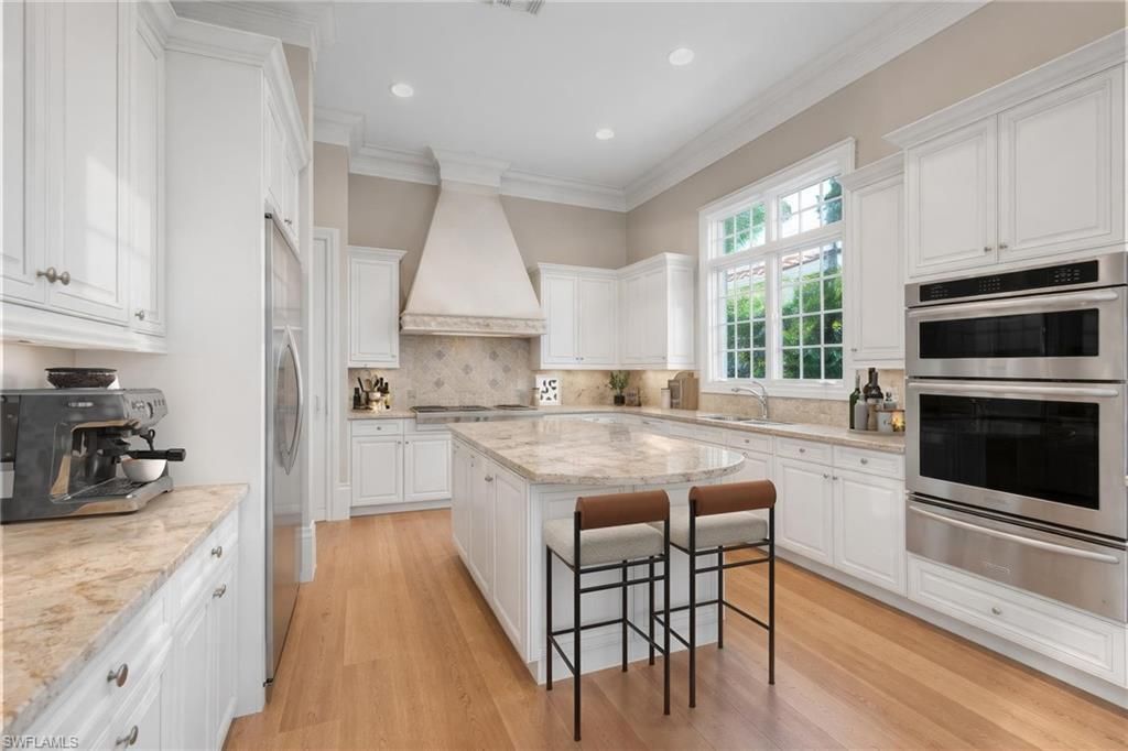 1705 Venezia Way , Naples, FL 34105 Photo