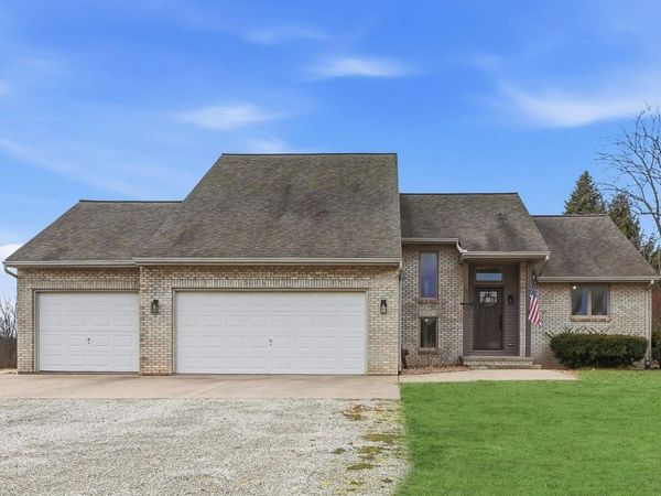 32942 270th Street, Farmington, IA 52626