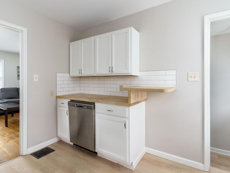 62 E Stanton Avenue , Columbus, OH 43214 Photo 7