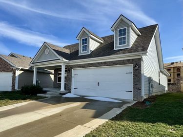 2492 Feathersound Way, Lexington, KY 40511