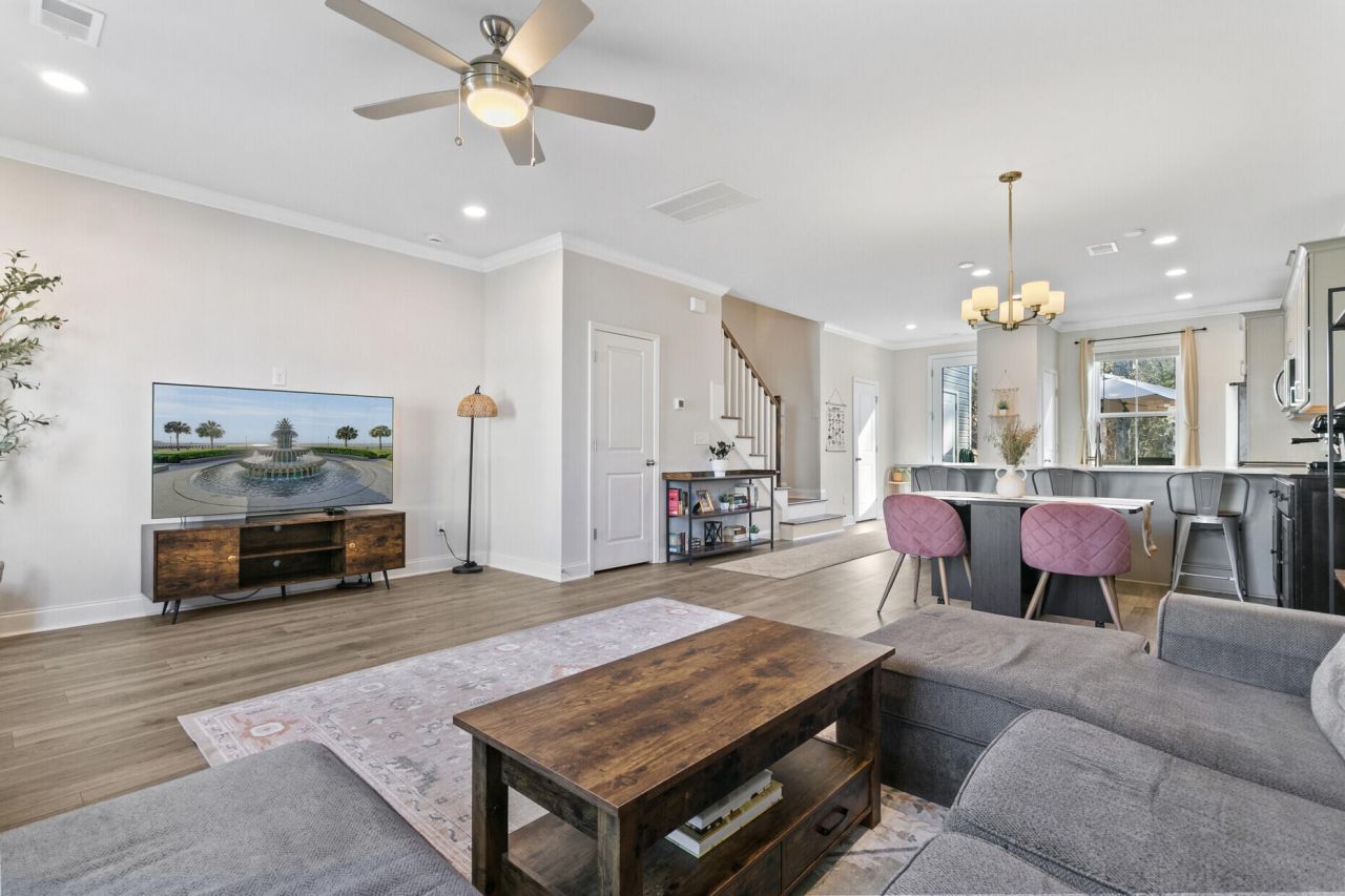 511 Green Fern Drive Photo 13