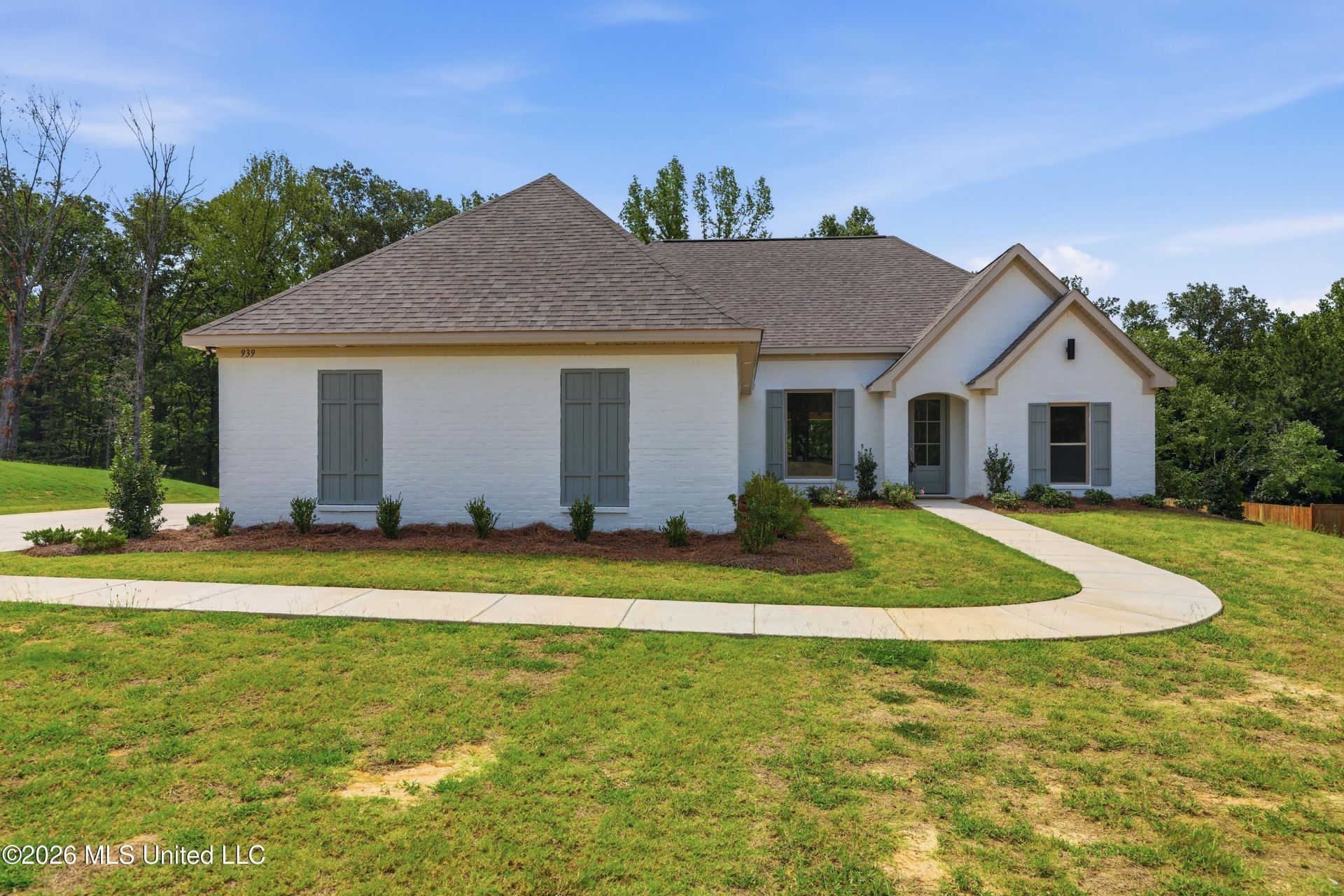 939 Mullican Road, Florence, MS 39073 Main Photo