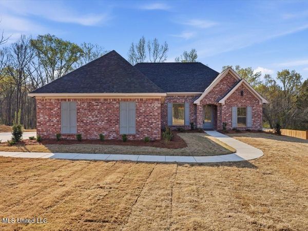 939 Mullican Road, Florence, MS 39073