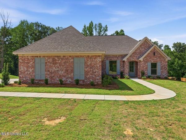 939 Mullican Road, Florence, MS 39073
