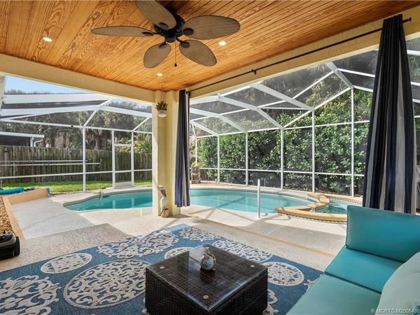 820 NW Waterlily Place, Jensen Beach, FL 34957