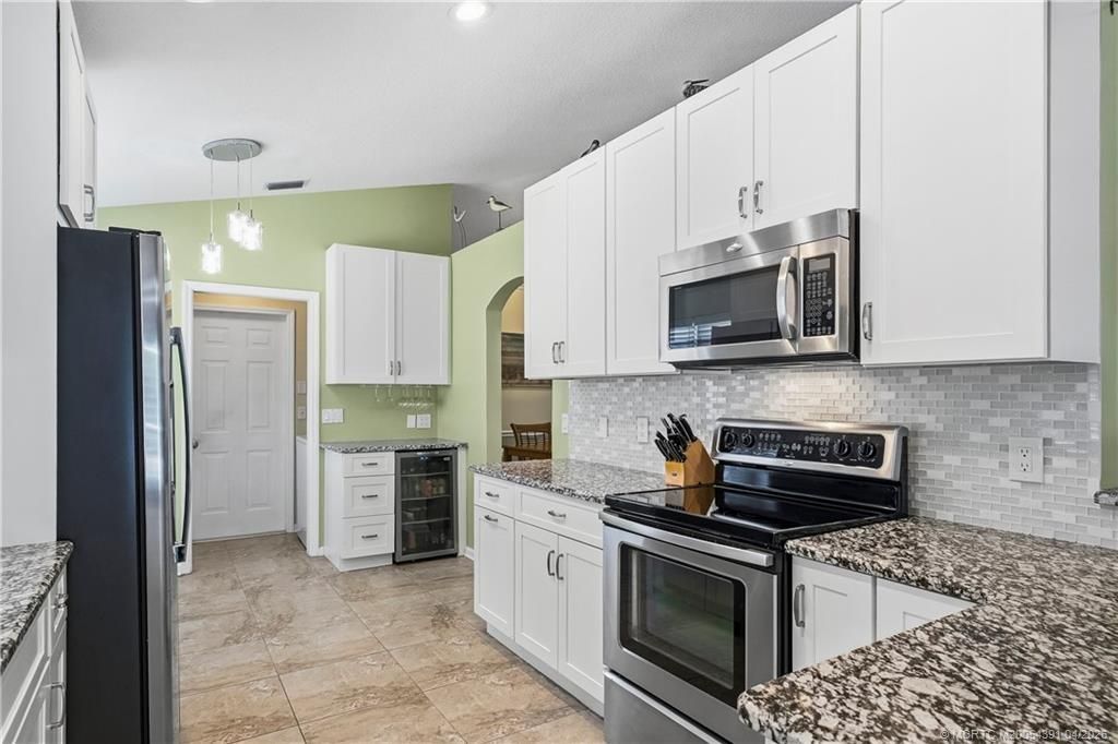 820 NW Waterlily Place, Jensen Beach, FL 34957 Photo