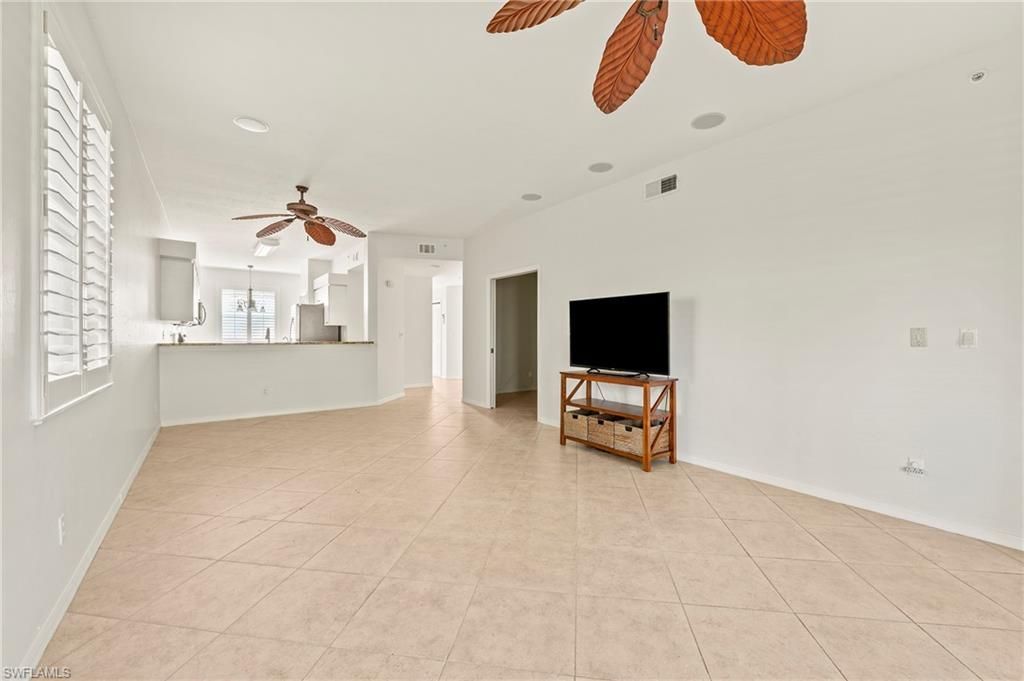 9350 Highland Woods Blvd , Unit 4308, Bonita Springs, FL 34135 Photo