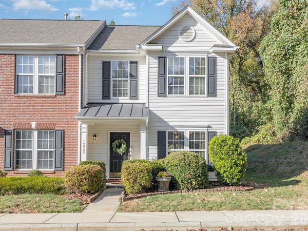12327 Jessica Place, Charlotte, NC 28269
