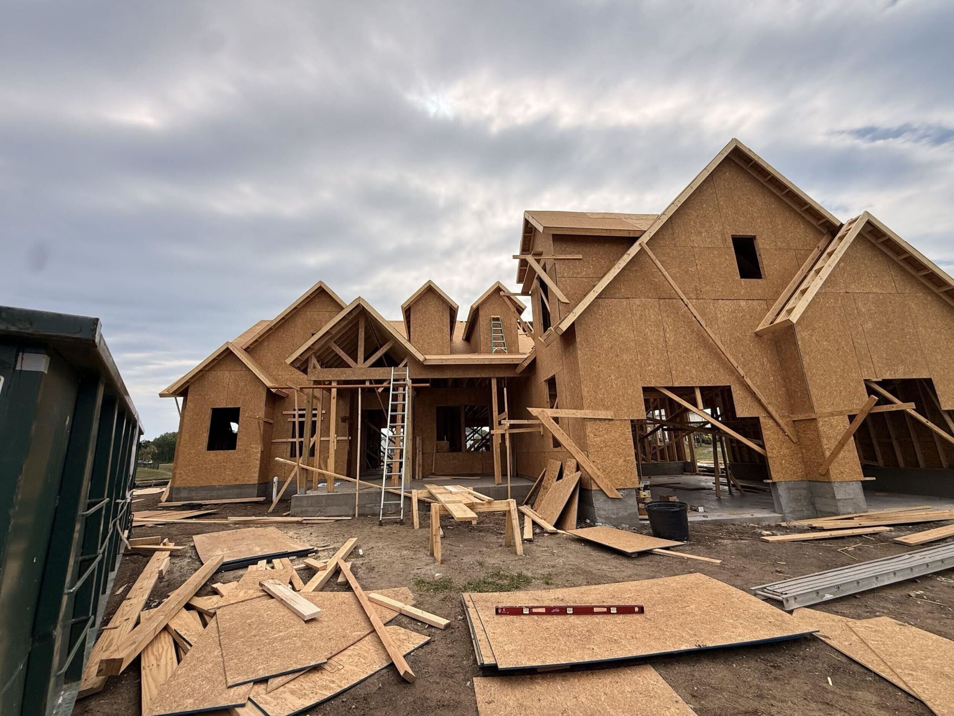 8015 East Bay Ct. Photo 4