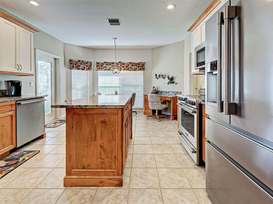 Property Image 12