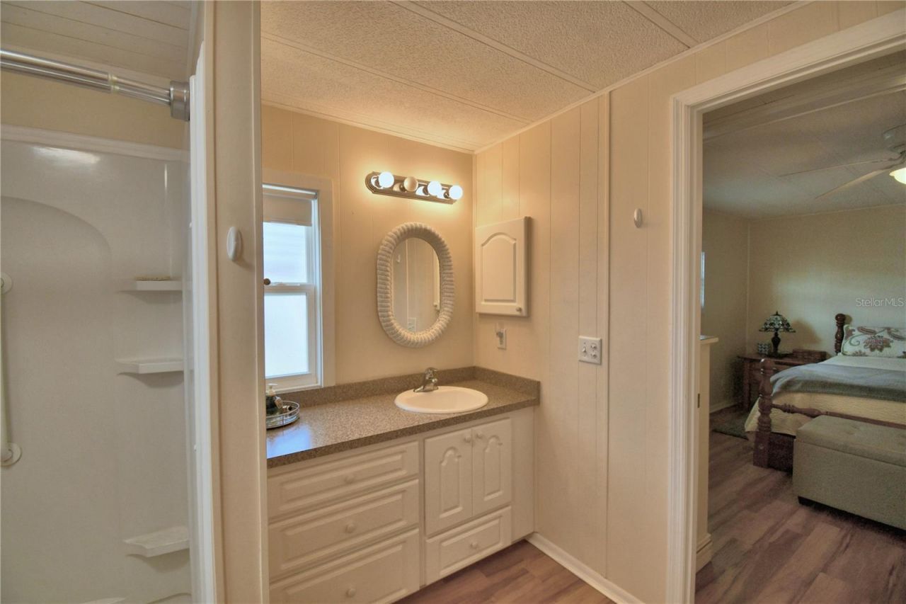 145 Holiday Lane, Auburndale, FL 33823 Photo