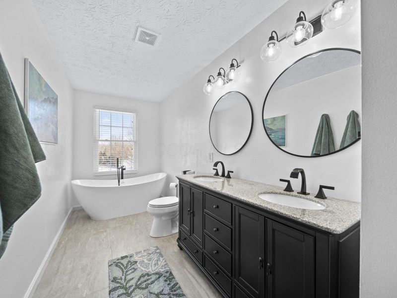 2073 Parklawn Drive, Lewis Center, OH 43035 Photo 19