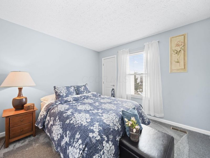 2073 Parklawn Drive, Lewis Center, OH 43035 Photo 22