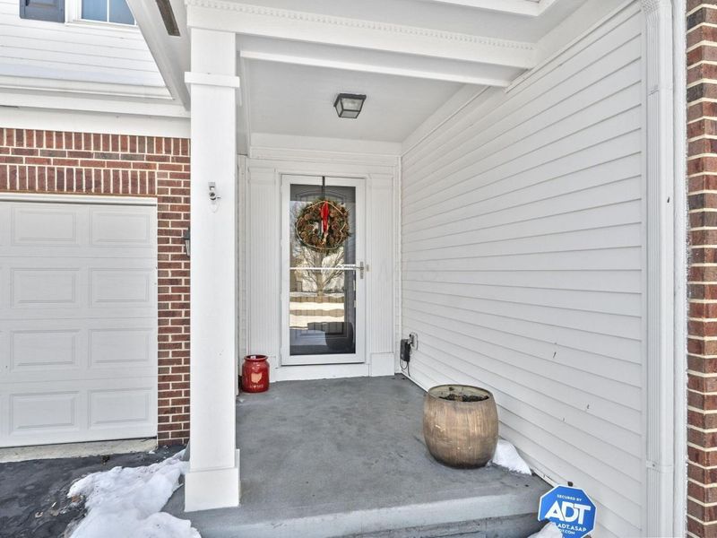 2073 Parklawn Drive, Lewis Center, OH 43035 Photo 3