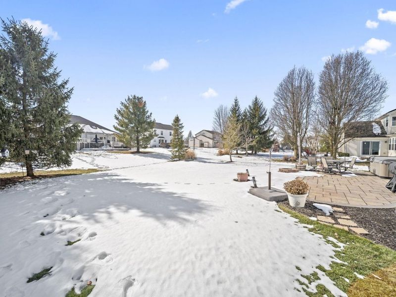 2073 Parklawn Drive, Lewis Center, OH 43035 Photo 30