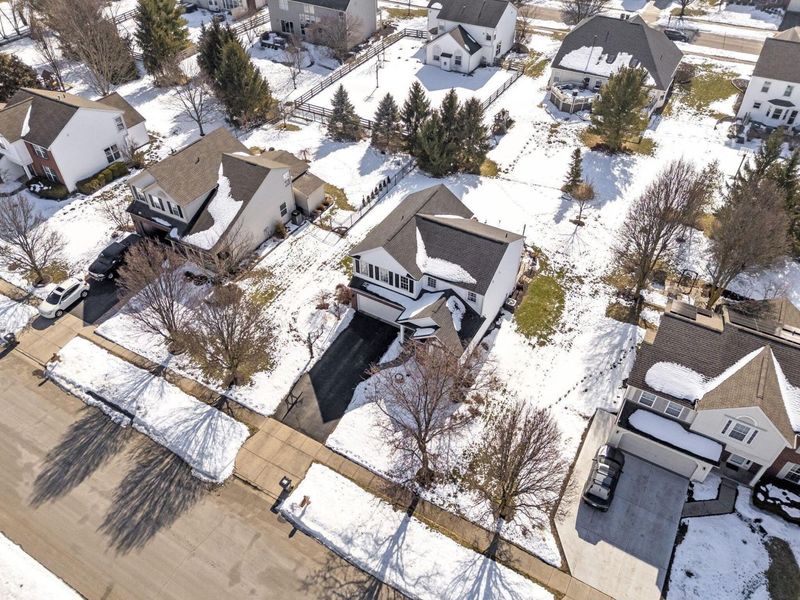 2073 Parklawn Drive, Lewis Center, OH 43035 Photo 35