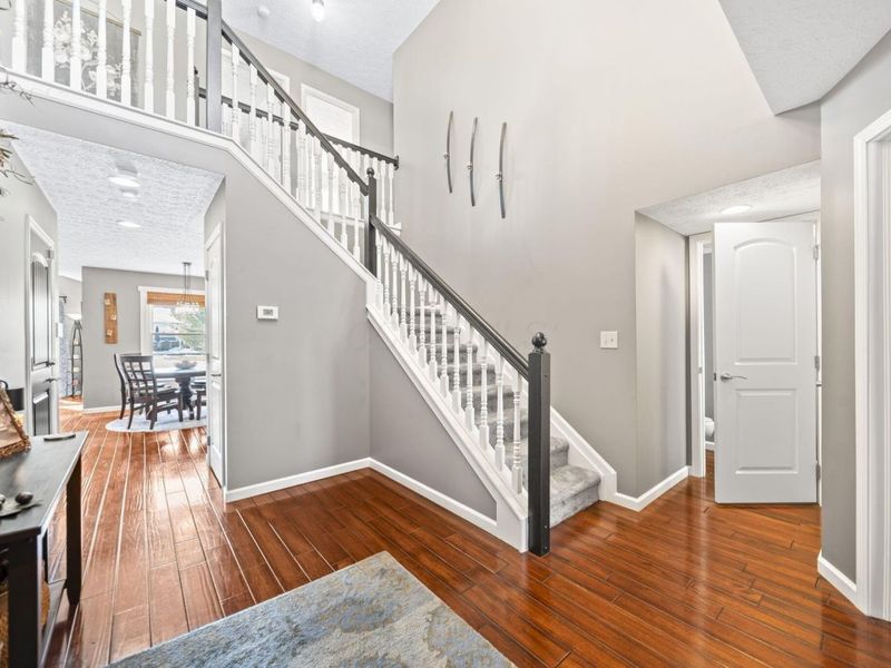 2073 Parklawn Drive, Lewis Center, OH 43035 Photo 5