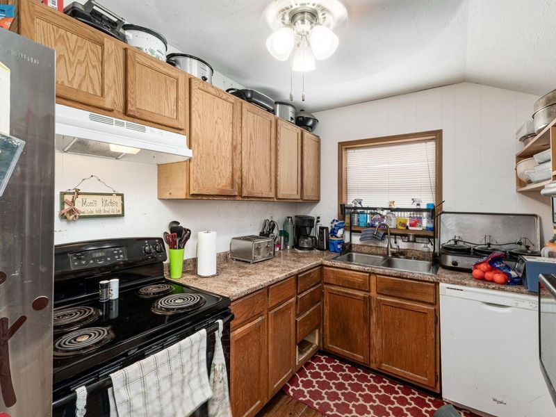 1735 Dyer Road, Grove City, OH 43123 Photo 9