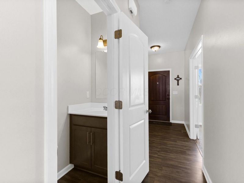 1132 Ayrshire Drive, Obetz, OH 43207 Photo 12