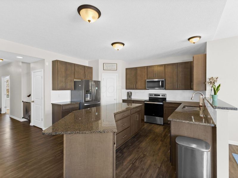 1132 Ayrshire Drive, Obetz, OH 43207 Photo 15