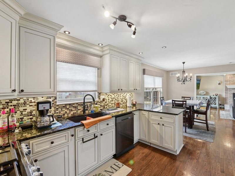 2225 Forest Lawn Drive, Florence, KY 41042 Photo 11