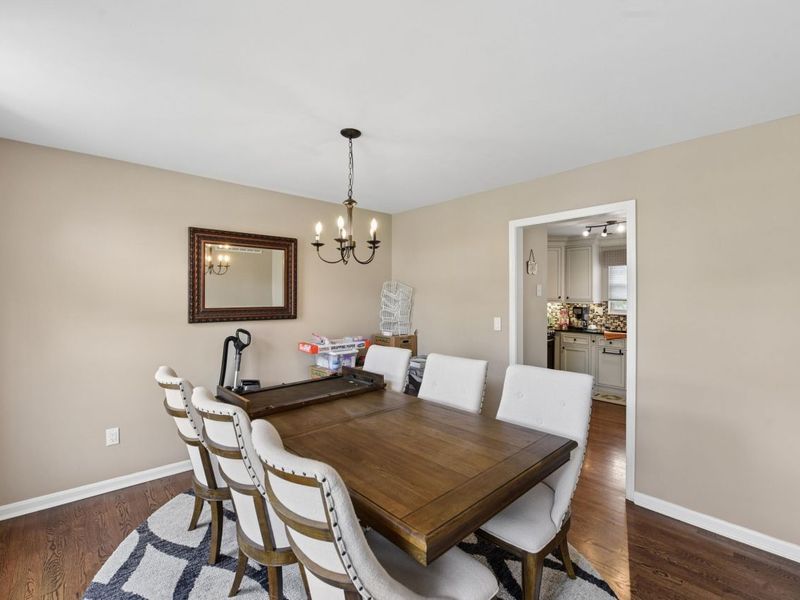 2225 Forest Lawn Drive, Florence, KY 41042 Photo 4