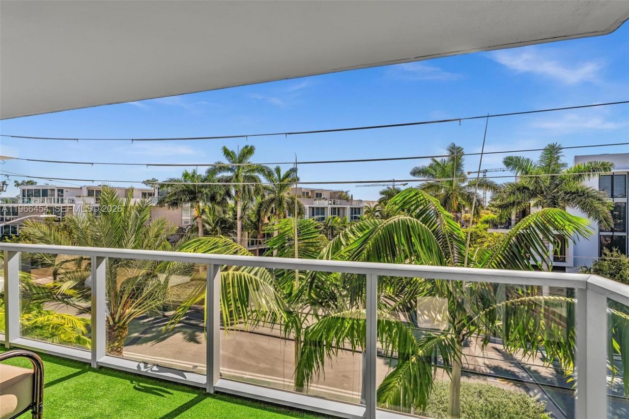 9901 E Bay Harbor Dr, Unit 403, Bay Harbor Islands, FL 33154 Photo