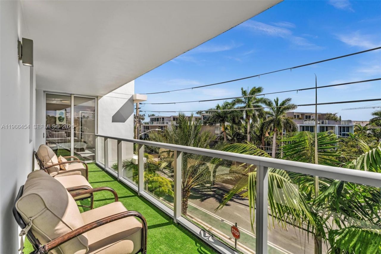 9901 E Bay Harbor Dr, Unit 403, Bay Harbor Islands, FL 33154 Photo