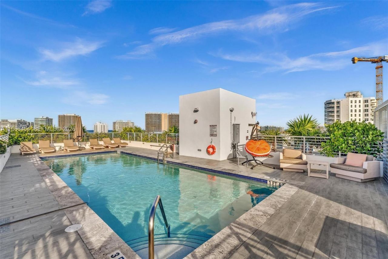 9901 E Bay Harbor Dr, Unit 403, Bay Harbor Islands, FL 33154 Photo