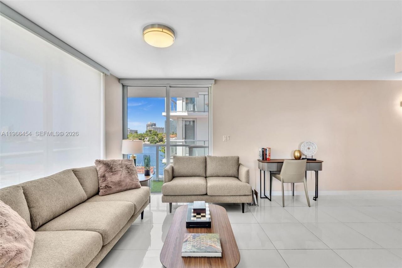 9901 E Bay Harbor Dr, Unit 403, Bay Harbor Islands, FL 33154 Photo