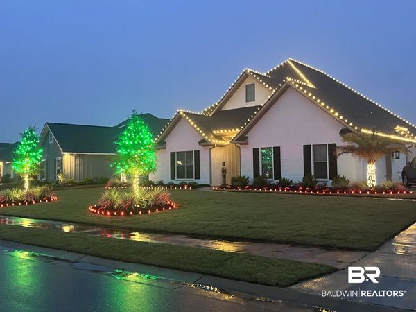 10765 Secretariat Boulevard, Daphne, AL 36526