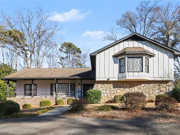 1905 Castleway Lane NE, Atlanta, GA 30345