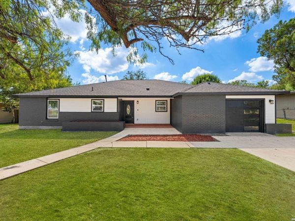 246 Sprucewood, San Antonio, TX 78216