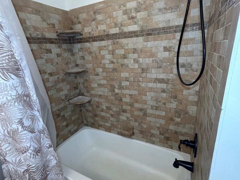 5353 Barkwood Drive, West Chester, OH 45069 Photo 32