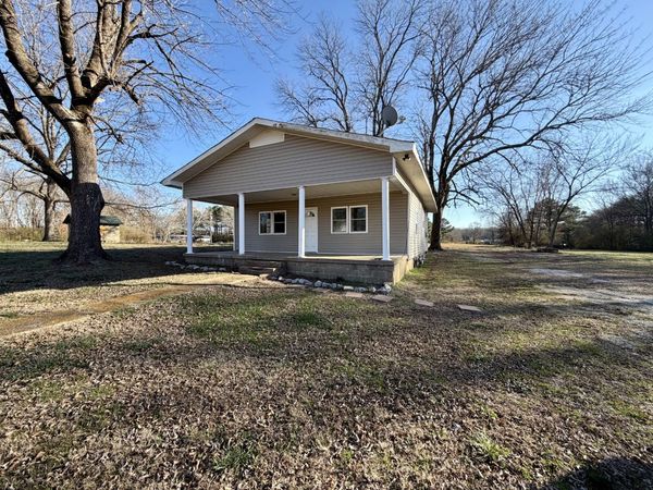 8605 Old State Route 1 , New Johnsonville, TN 37134