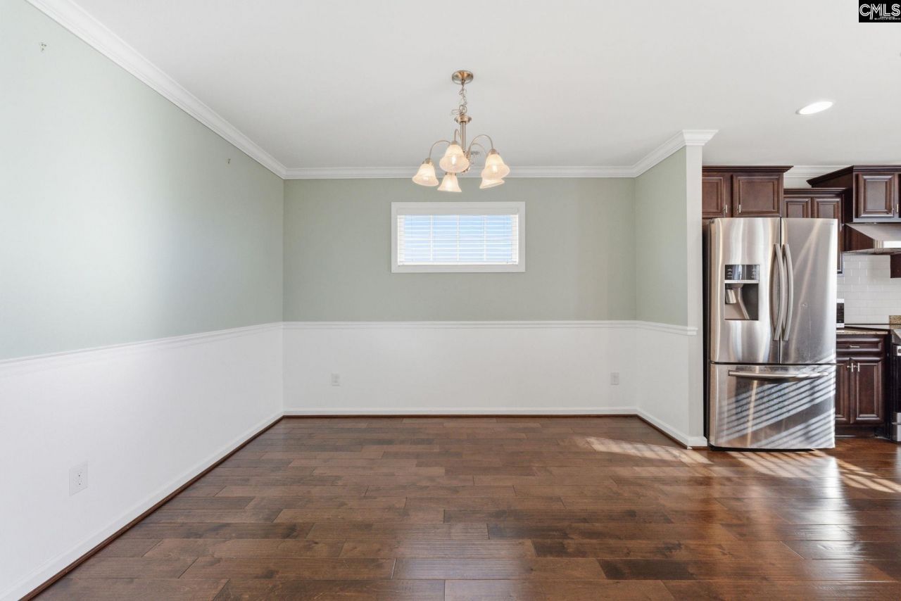 314 Summitbluff Court  Photo 11