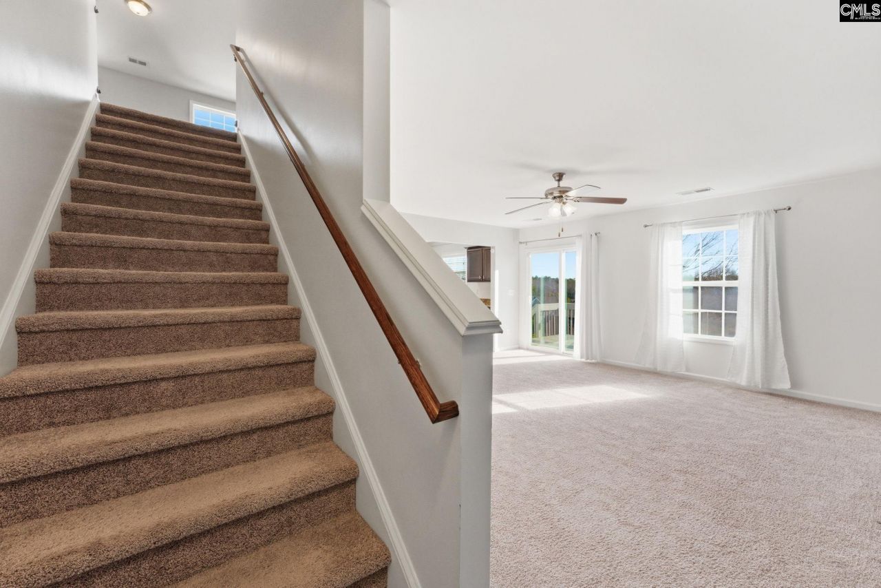 314 Summitbluff Court  Photo 24