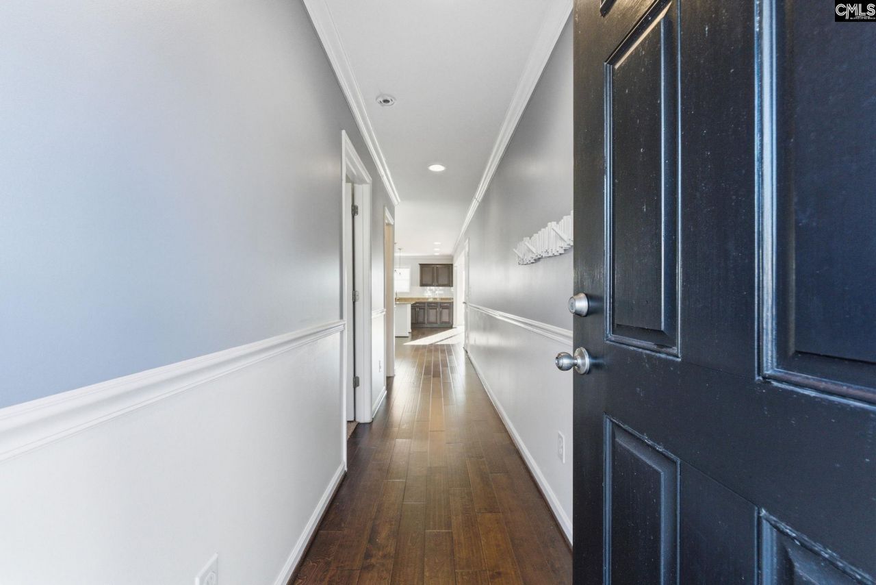 314 Summitbluff Court  Photo 5