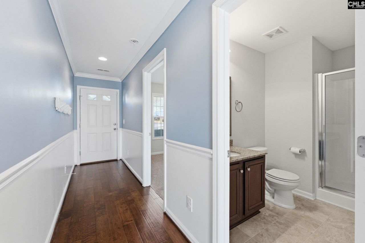 314 Summitbluff Court  Photo 6