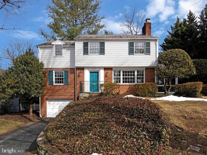 4907 Scarsdale Road, Bethesda, MD 20816 Main Photo