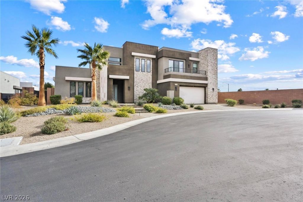 4008 Desert Trace Court , Las Vegas, NV 89129