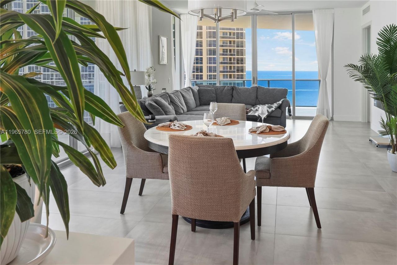 17550 Collins Ave, Unit 1205, Sunny Isles Beach, FL 33160 Photo