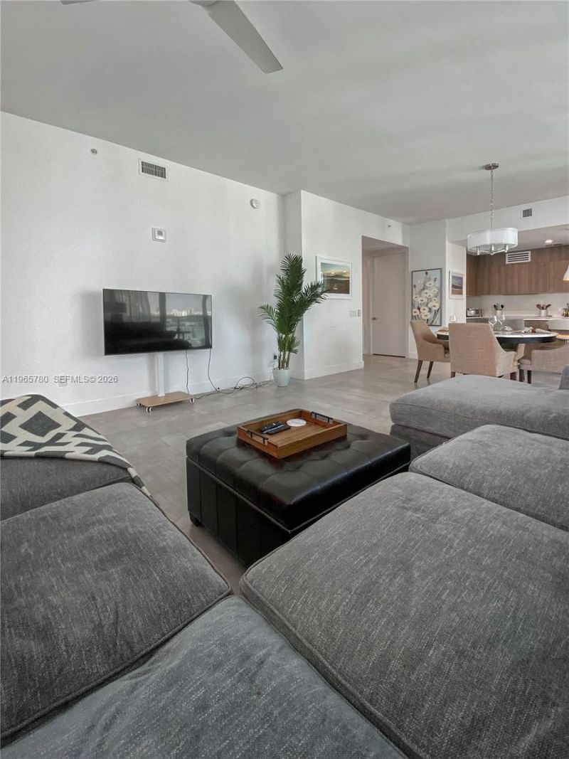 17550 Collins Ave, Unit 1205, Sunny Isles Beach, FL 33160 Photo