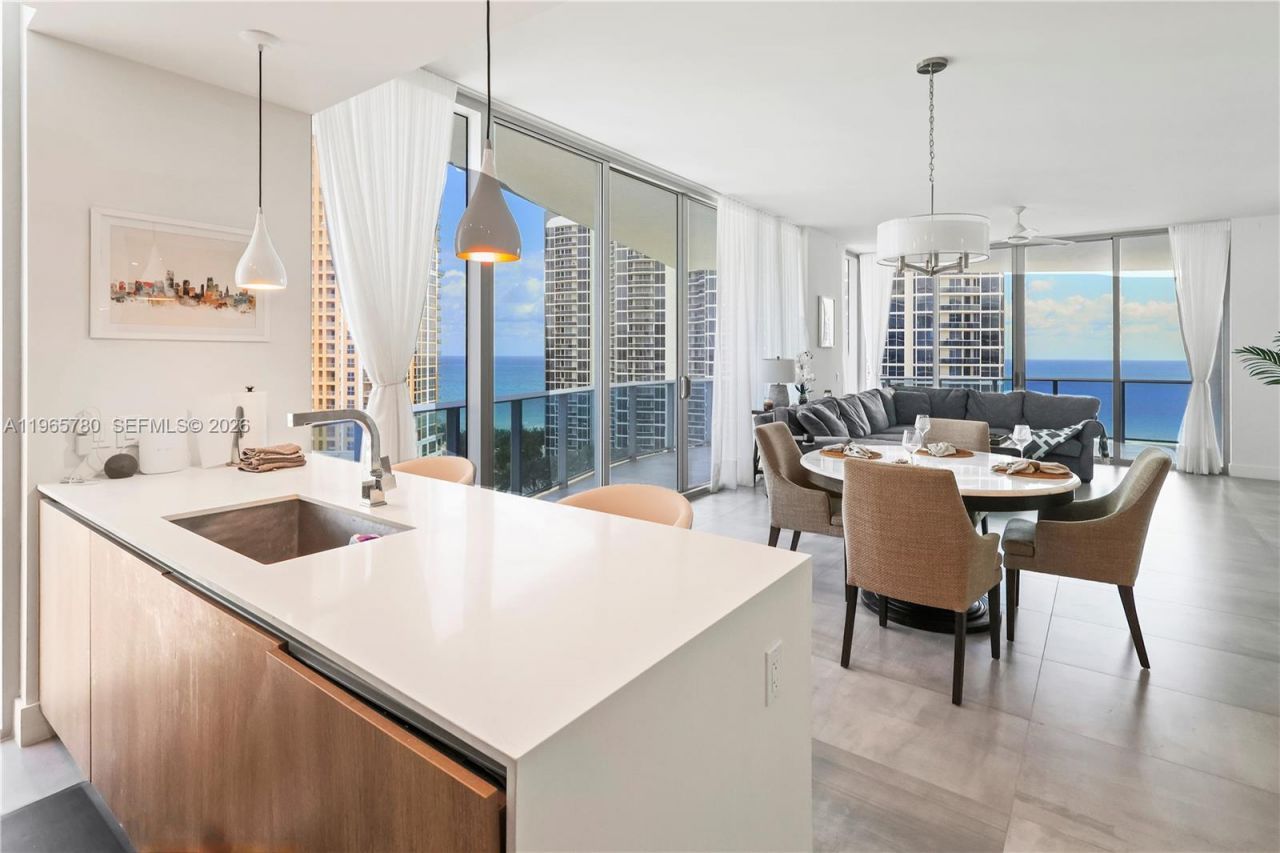 17550 Collins Ave, Unit 1205, Sunny Isles Beach, FL 33160 Photo