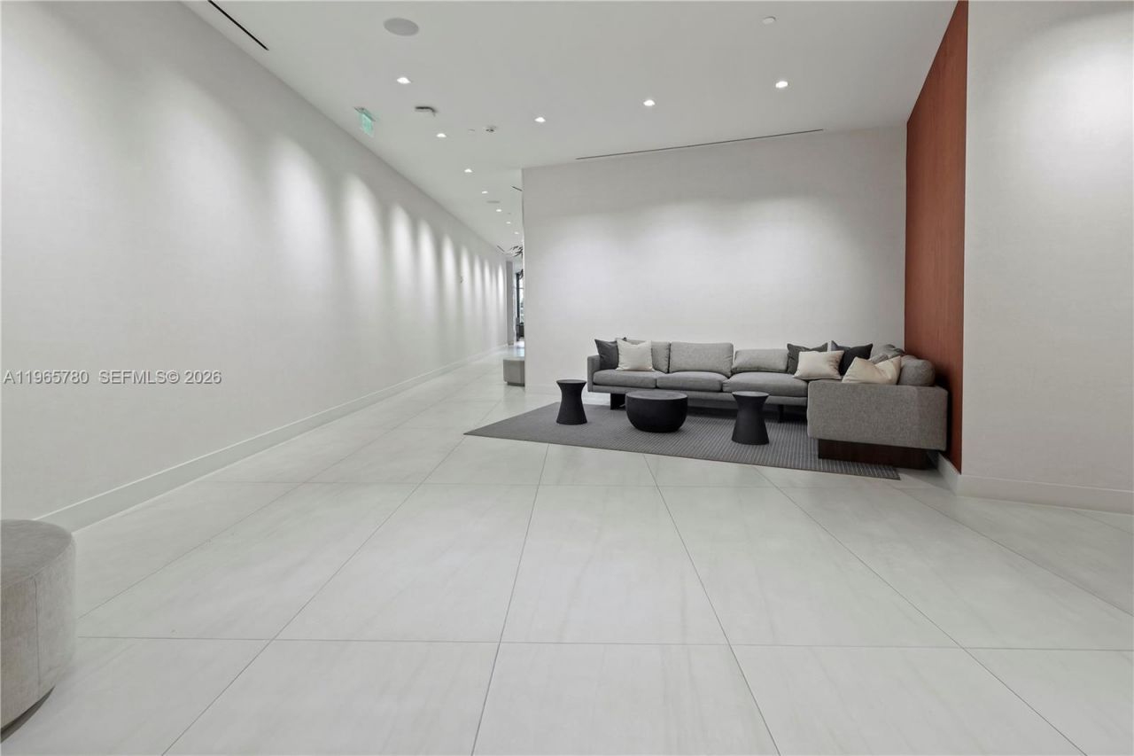 17550 Collins Ave, Unit 1205, Sunny Isles Beach, FL 33160 Photo