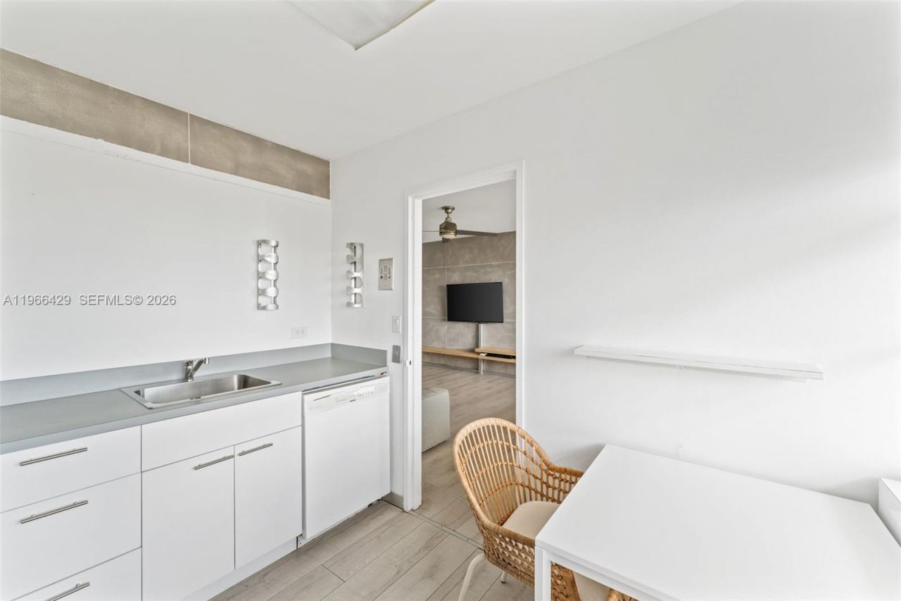 3 Island Ave, Unit PHA, Miami Beach, FL 33139 Photo