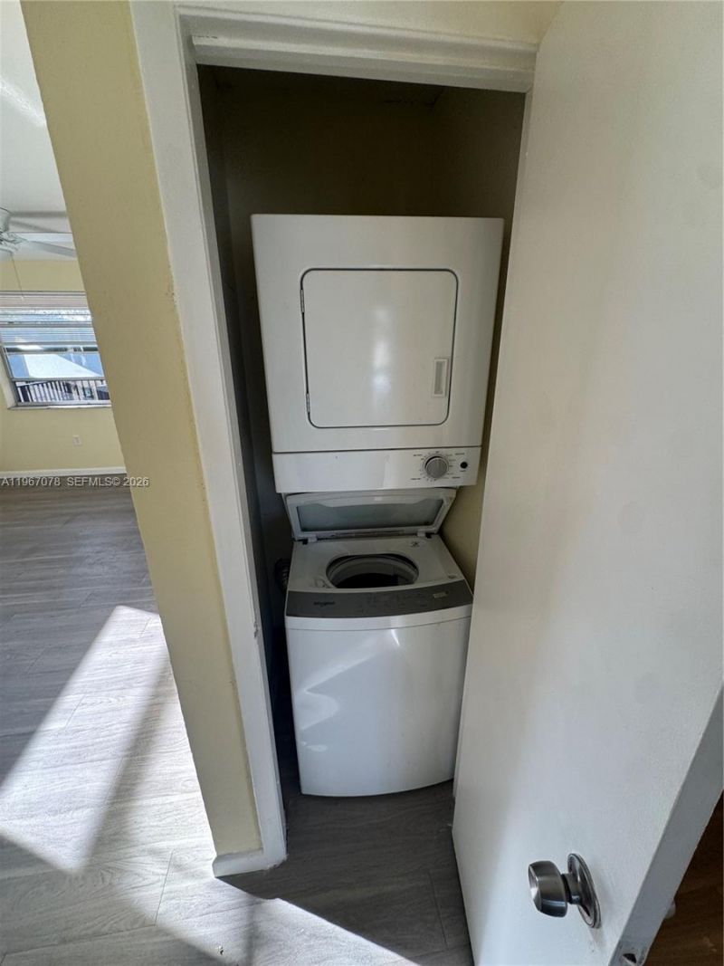 1101 W Prospect Rd, Unit 6, Fort Lauderdale, FL 33309 Photo